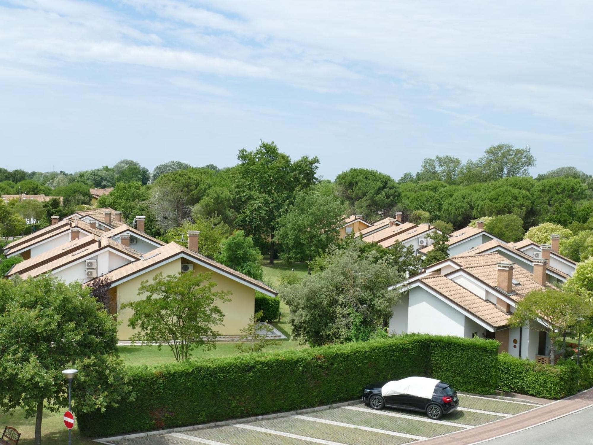 Casabianca Resort Villas Lignano Sabbiadoro Exterior photo